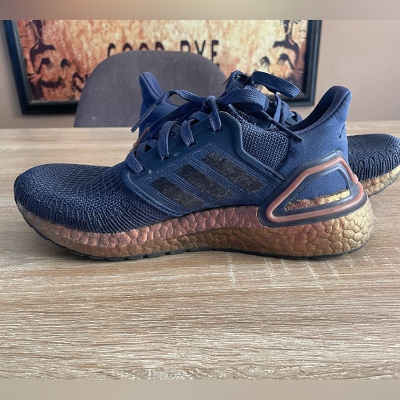 Adidas Ultraboost 20 Indigo Women’s size 6.5 Youth size 5 - Picture 5 of 16